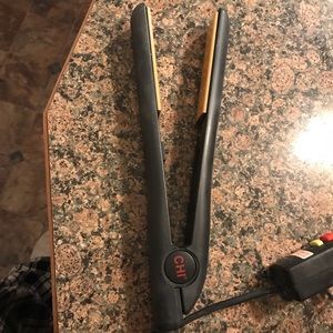 Good used condition Chi straightner